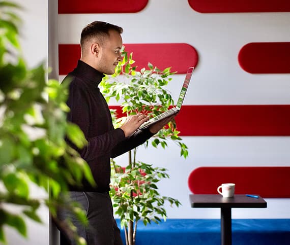 Apzumi team member